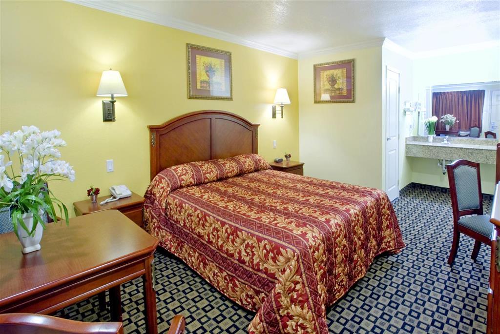 Americas Best Value Inn Сан Бернардино Стая снимка