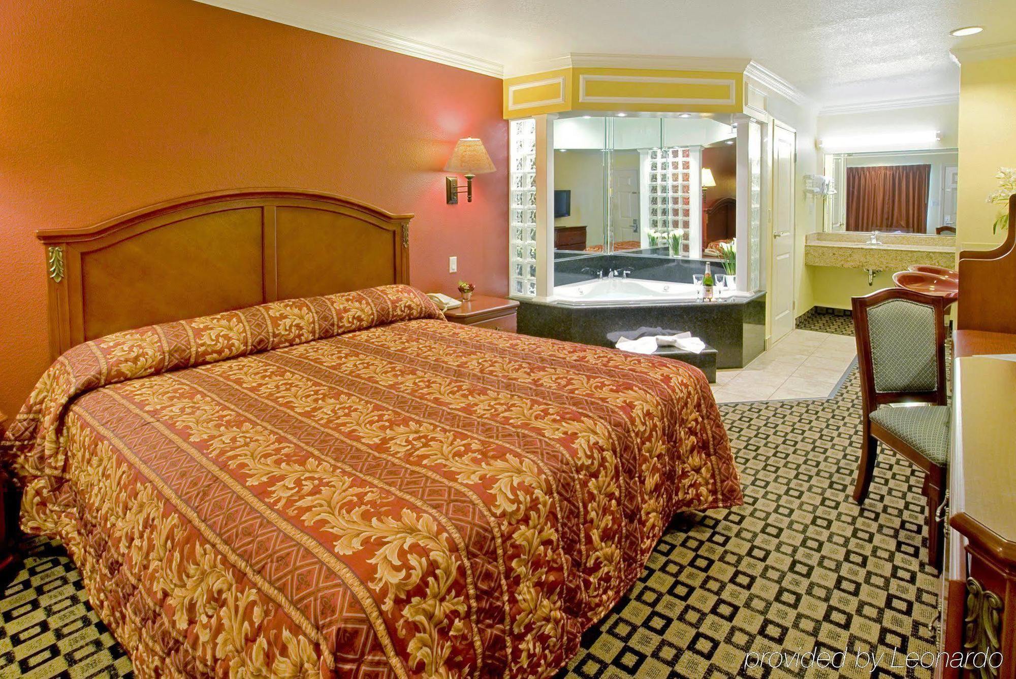 Americas Best Value Inn Сан Бернардино Стая снимка